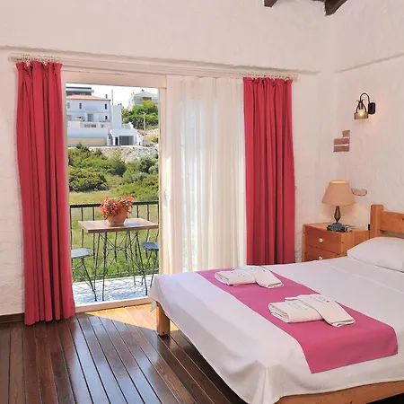 فندق مبيت وإفطار Elysium Çeşme