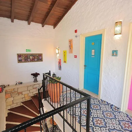 Elysium فندق مبيت وإفطار Çeşme