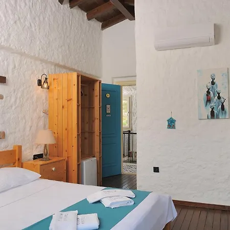 Bed and Breakfast Elysium 4*