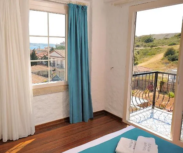 Bed & Breakfast Elysium 4*